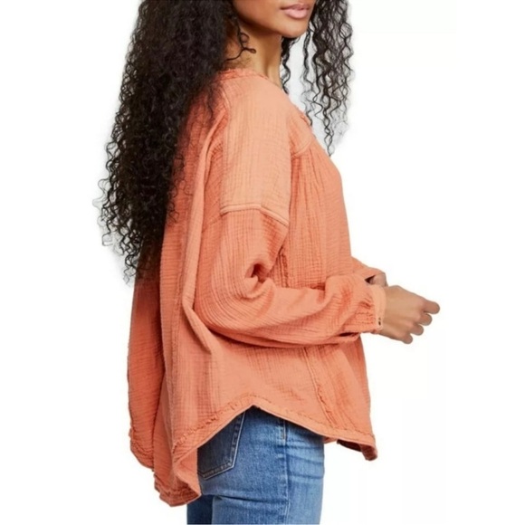 We The Free Moving Mountains Oversized Raw Hem Button Front Long Sleeve Large - Picture 3 of 8